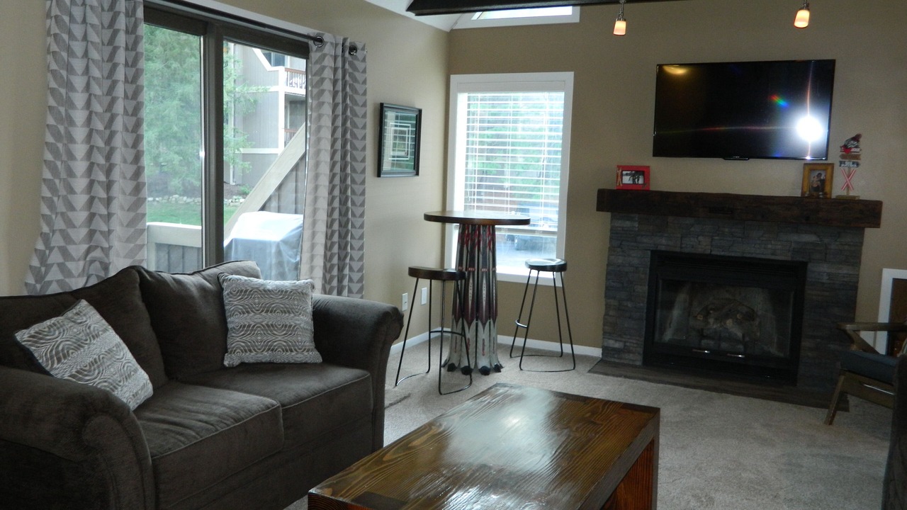 Photo of Livingroom in Clymer