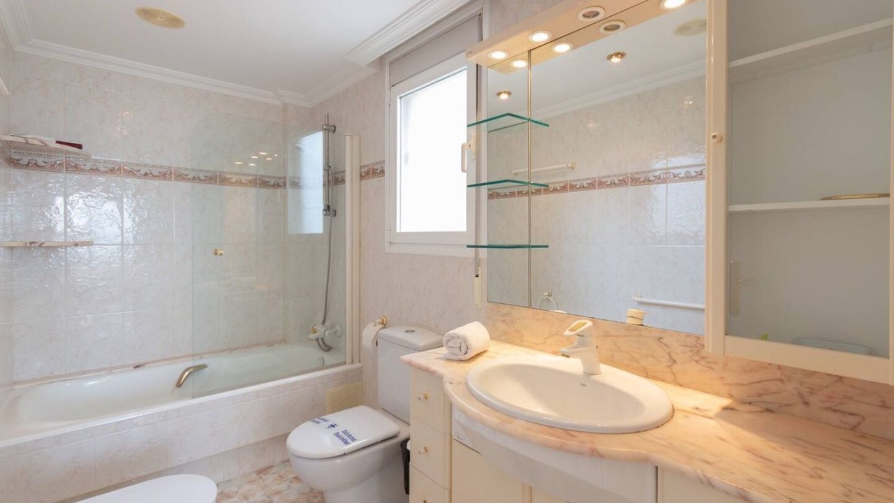 Photo of Bathroom in Calpe City Center