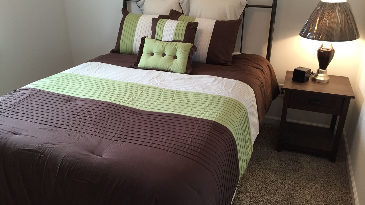 Photo of Bedroom in Lyons