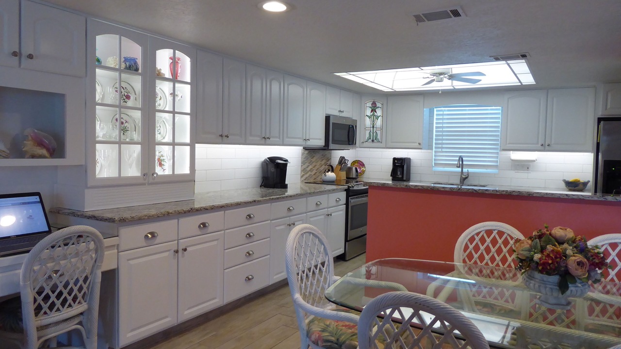 Photo of Kitchen in Avon By The Sea