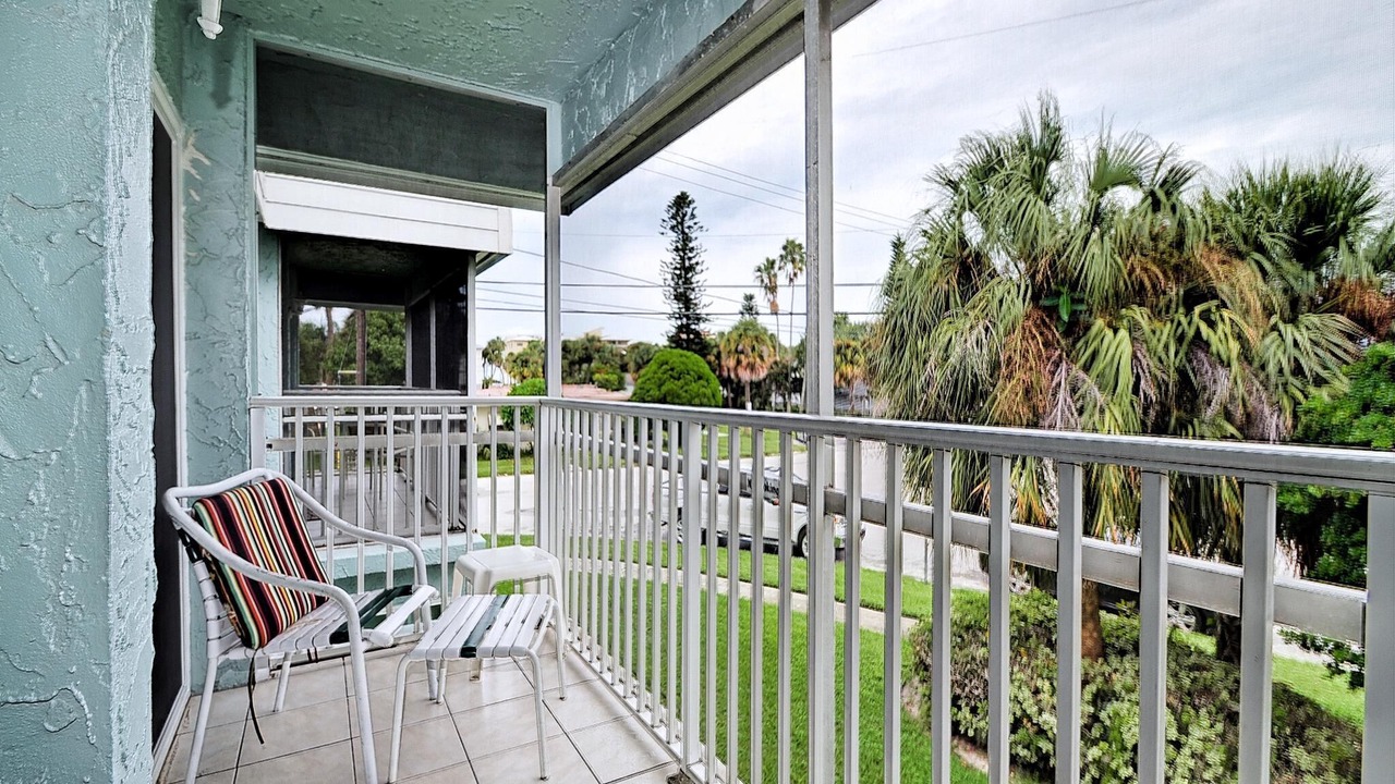 Photo of Patio Balcony in Bay Esplanade