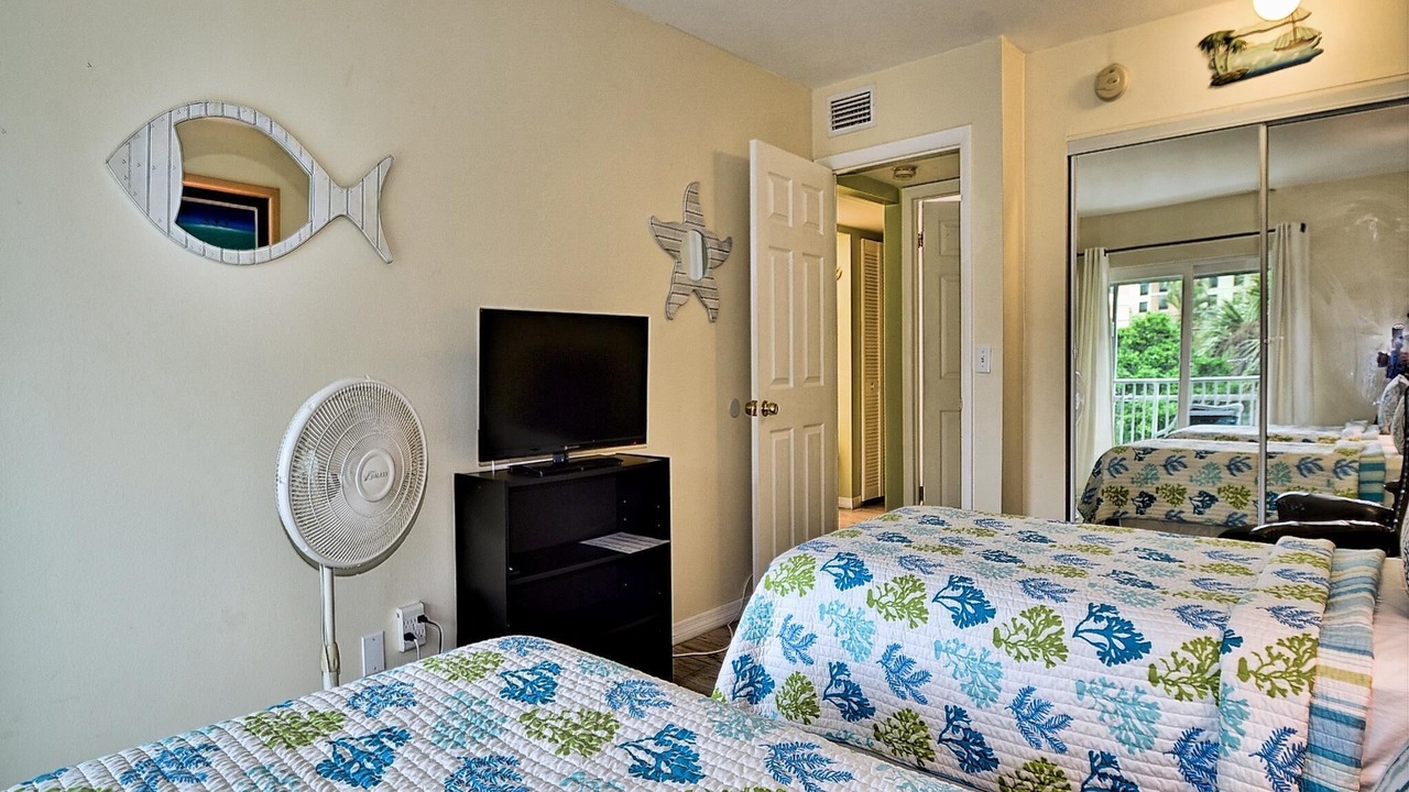 Photo of Bedroom in Bay Esplanade