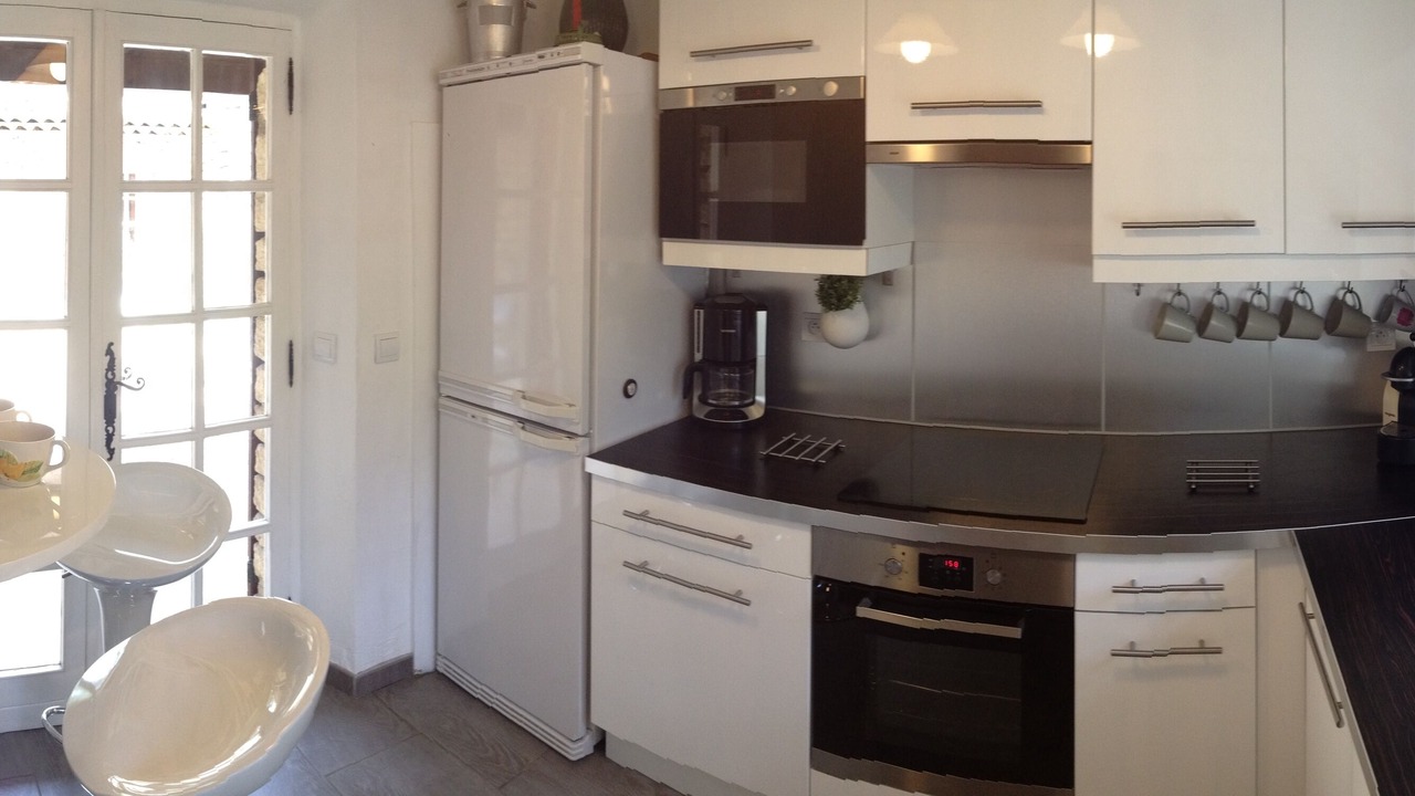 Photo of Kitchen in Murs