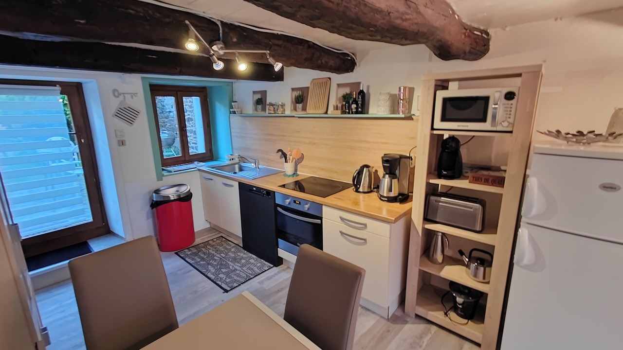 Photo of Kitchen in La Vicomte-sur-Rance