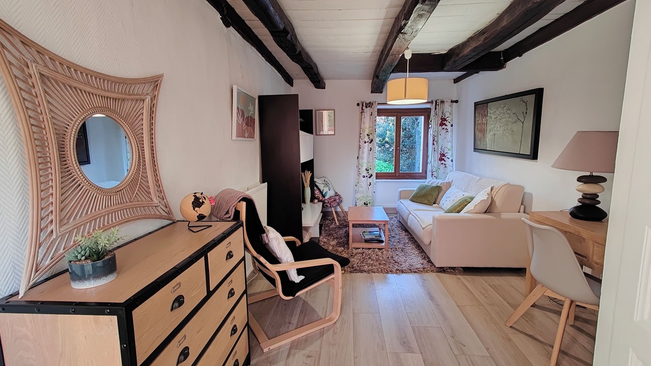 Photo of Livingroom in La Vicomte-sur-Rance