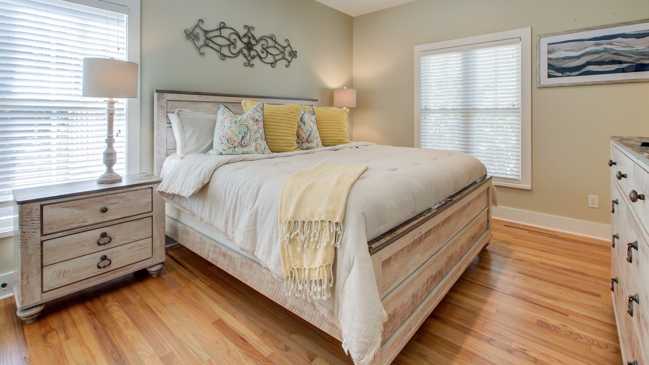 Photo of Bedroom in Seacrest