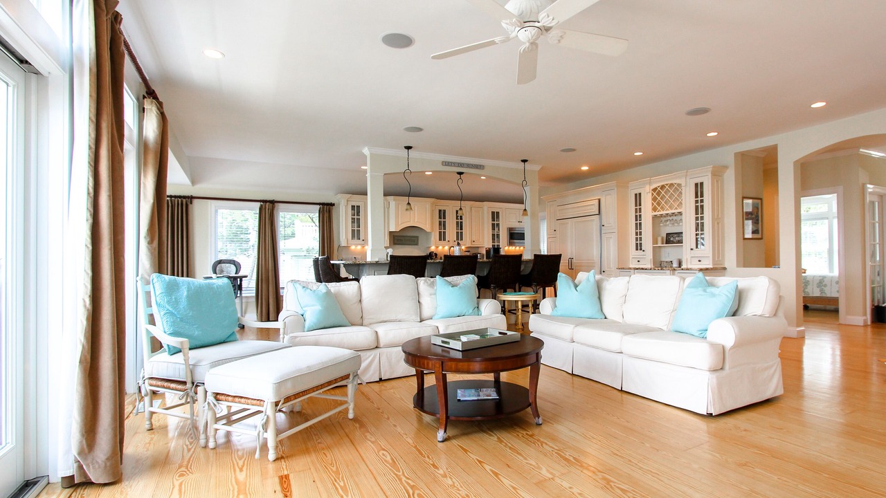 Photo of Livingroom in Barnstable