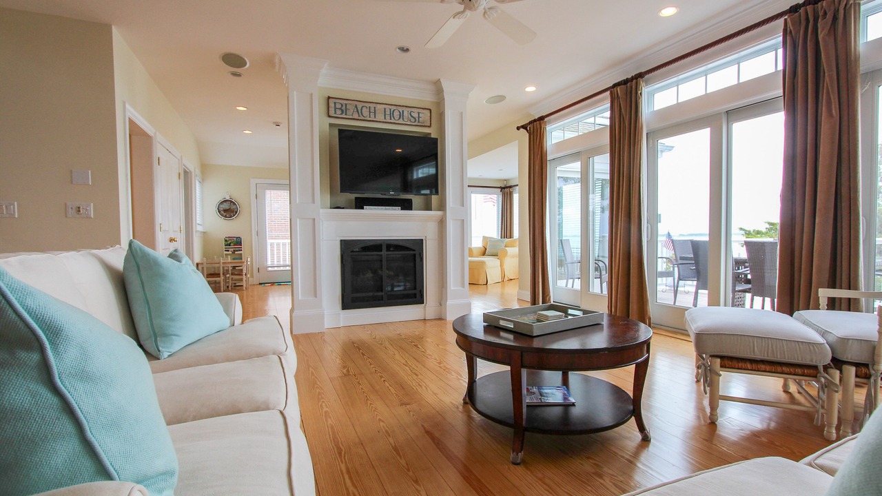 Photo of Livingroom in Barnstable