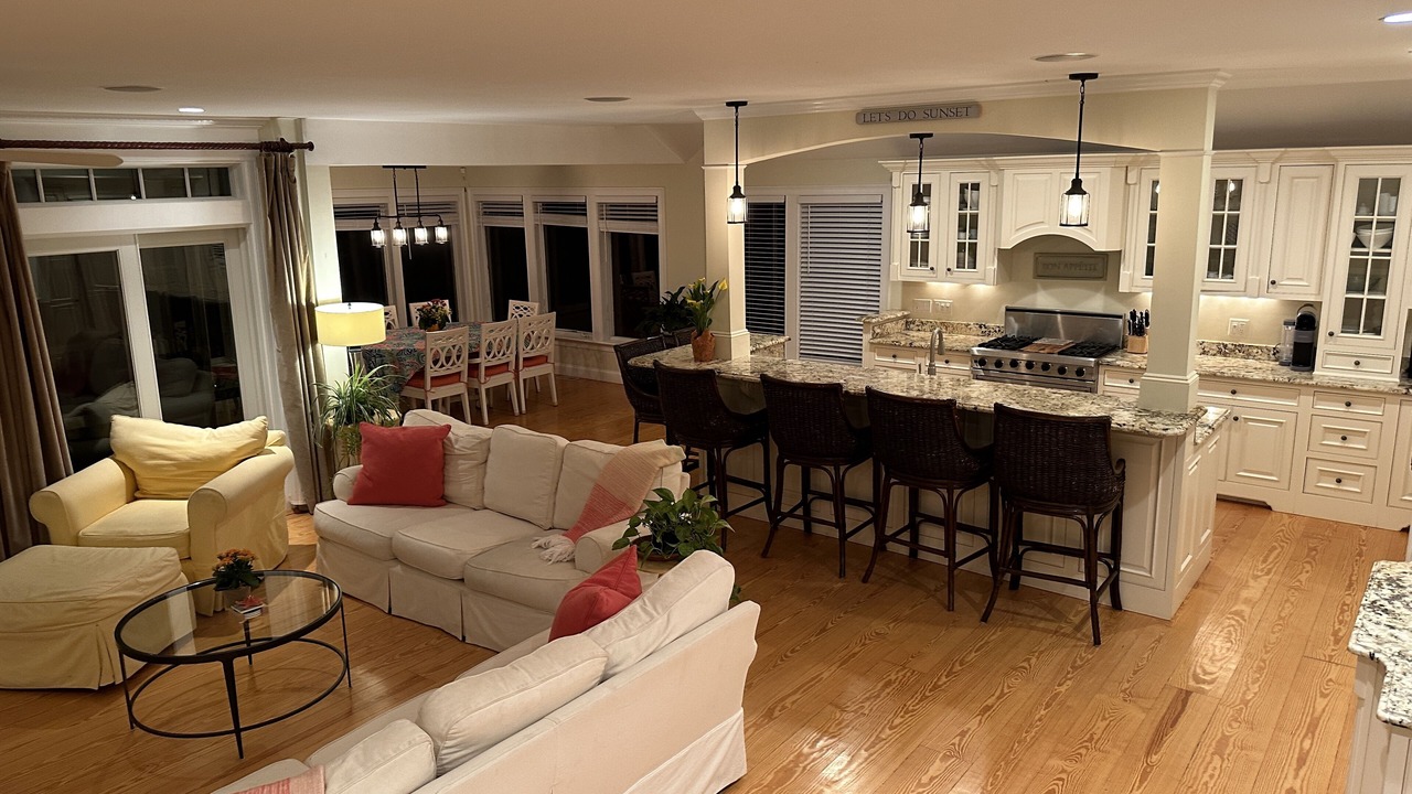Photo of Livingroom in Barnstable