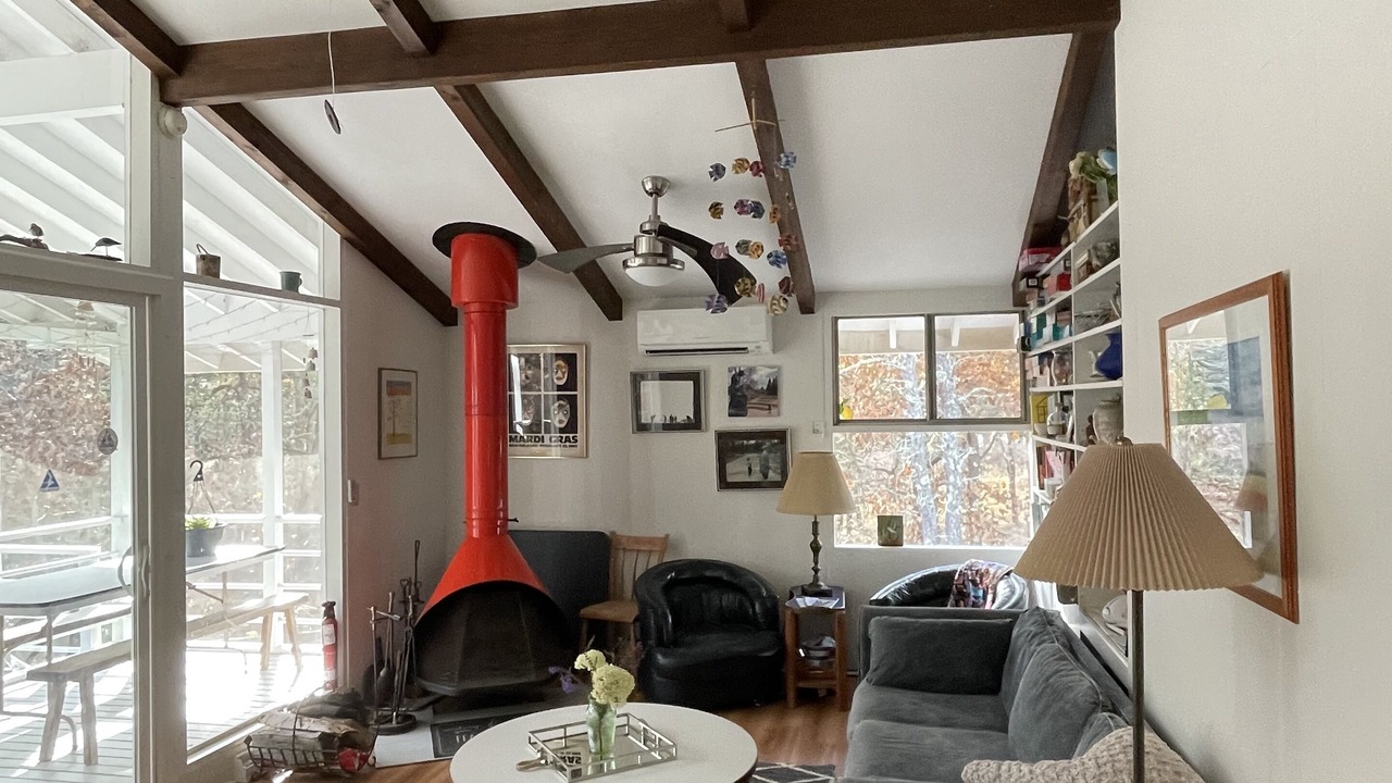 Photo of Livingroom in Truro