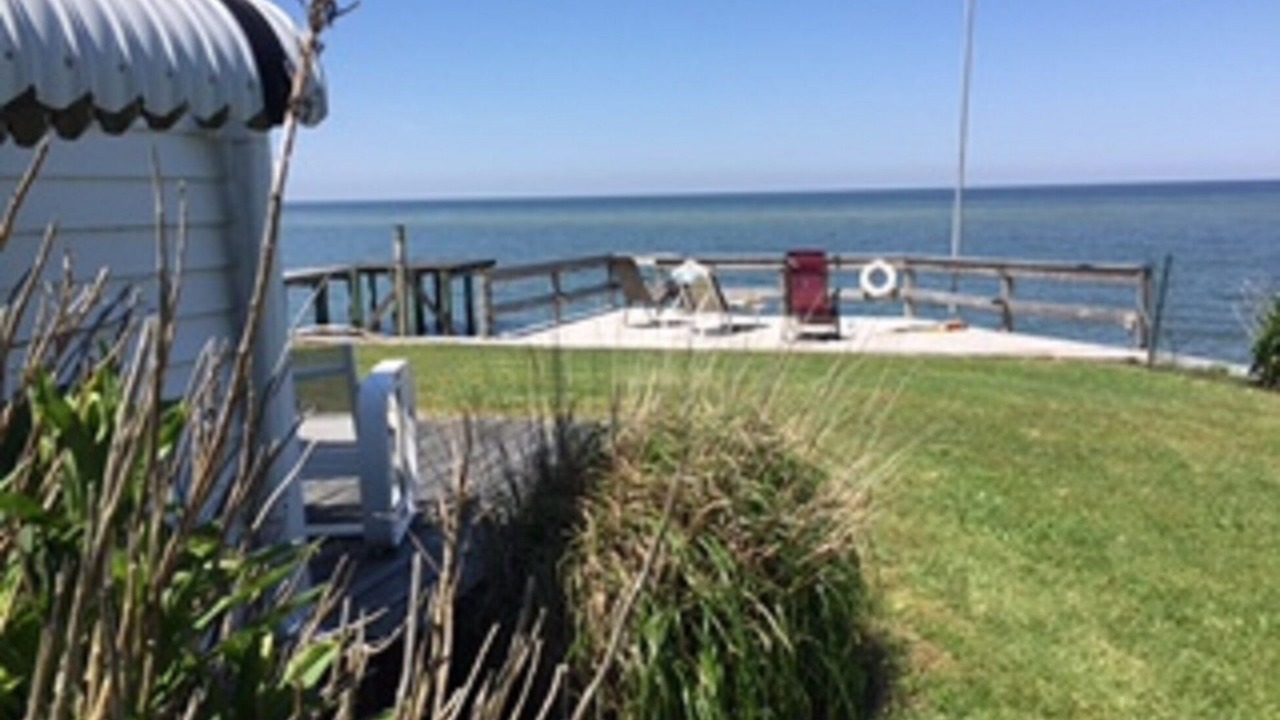 Photo of Others in Silver Beach