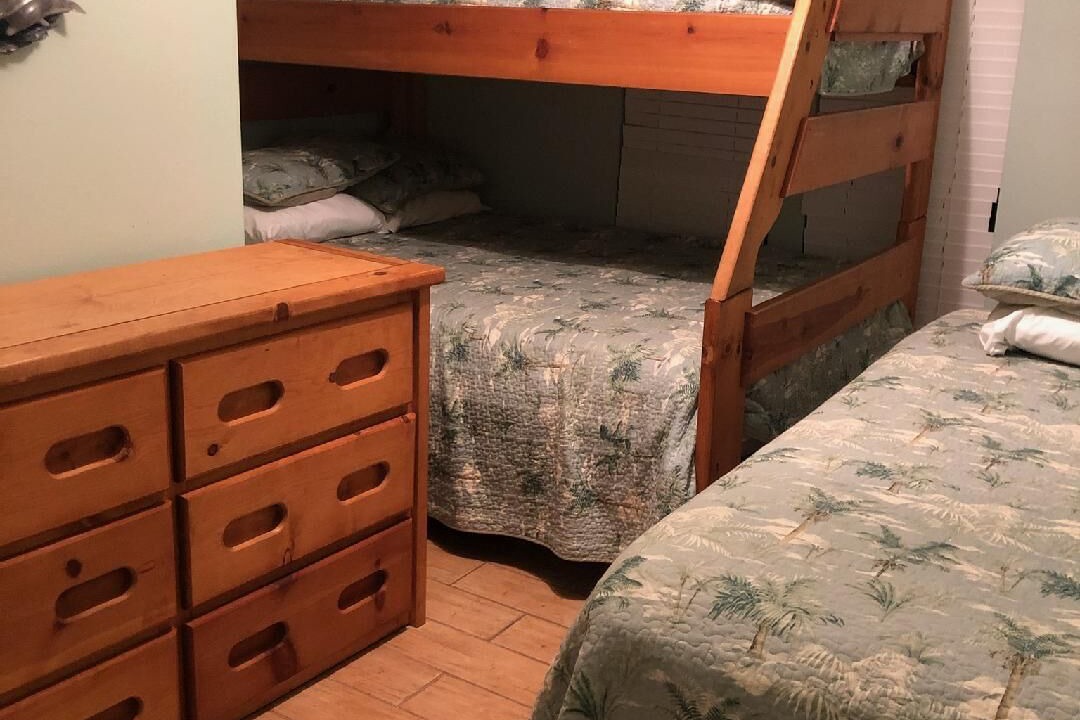 Photo of Bedroom in Holiday Isle