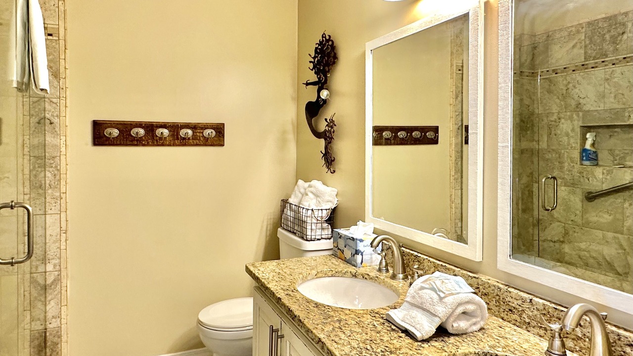 Photo of Bathroom in Sunnyside