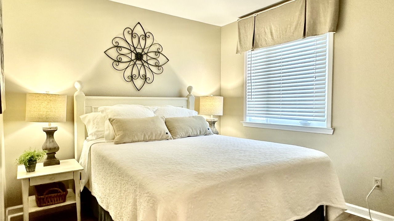 Photo of Bedroom in Sunnyside