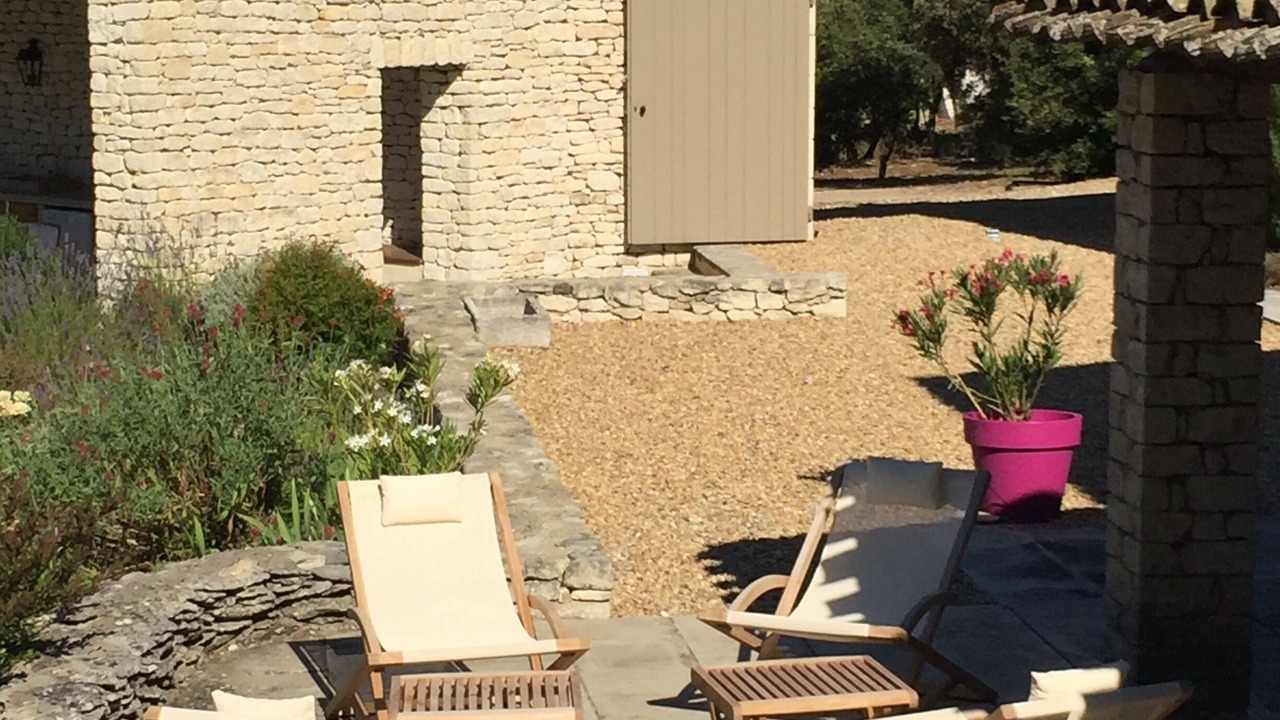 Photo of Patio Balcony in Goult