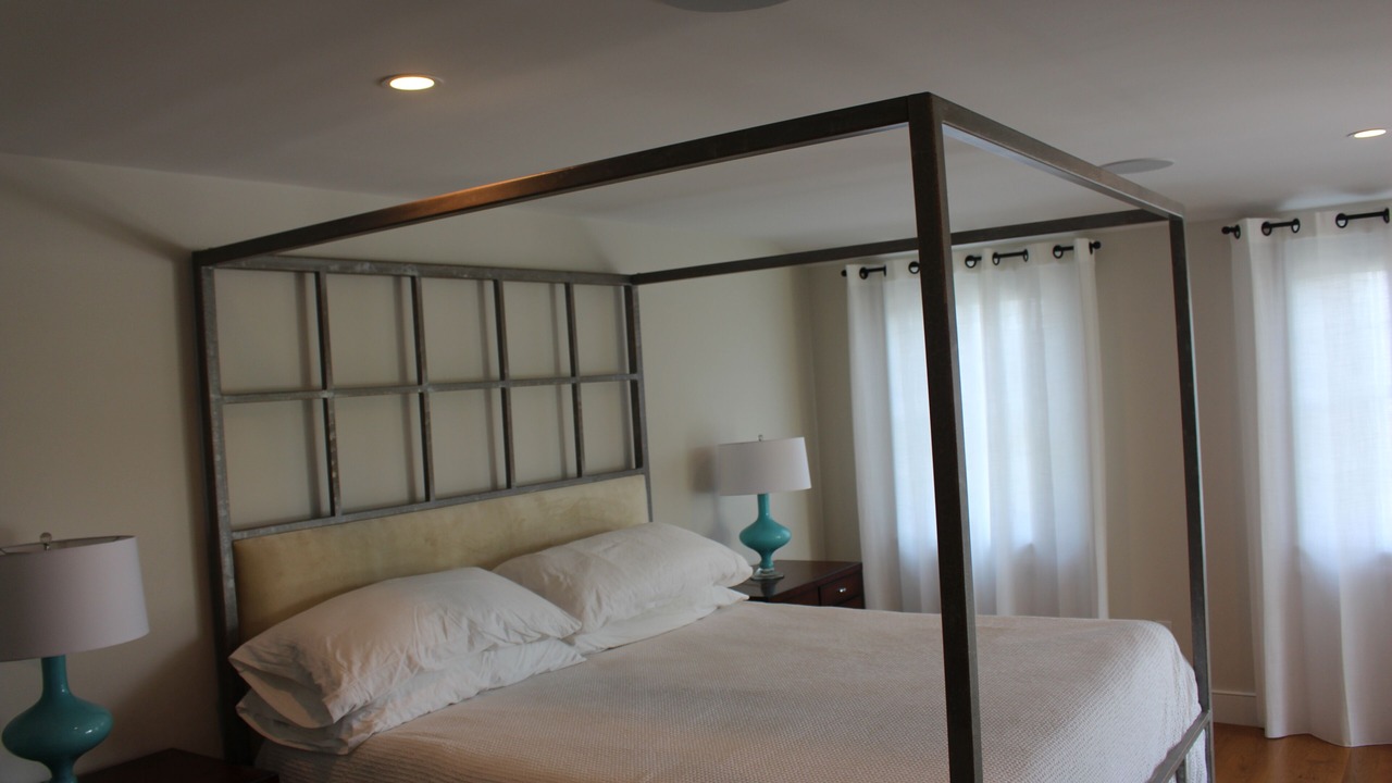 Photo of Bedroom in Madaket