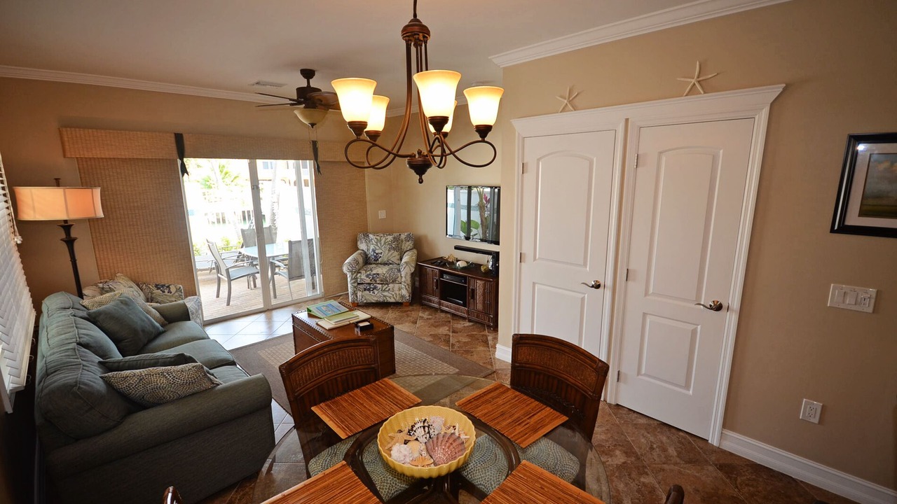 Photo of Livingroom in Marathon