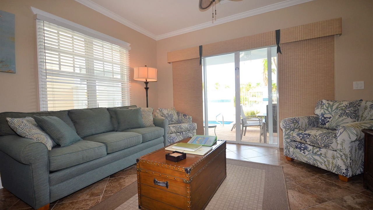 Photo of Livingroom in Marathon