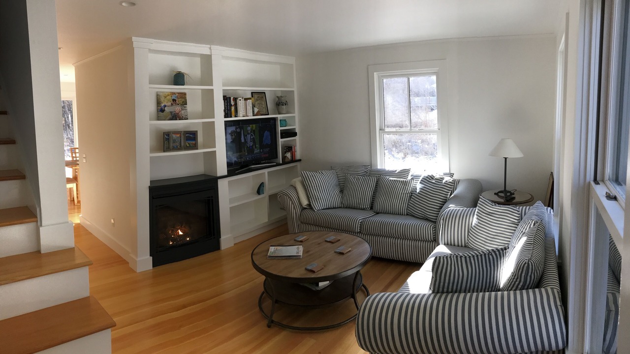 Photo of Livingroom in Glendale