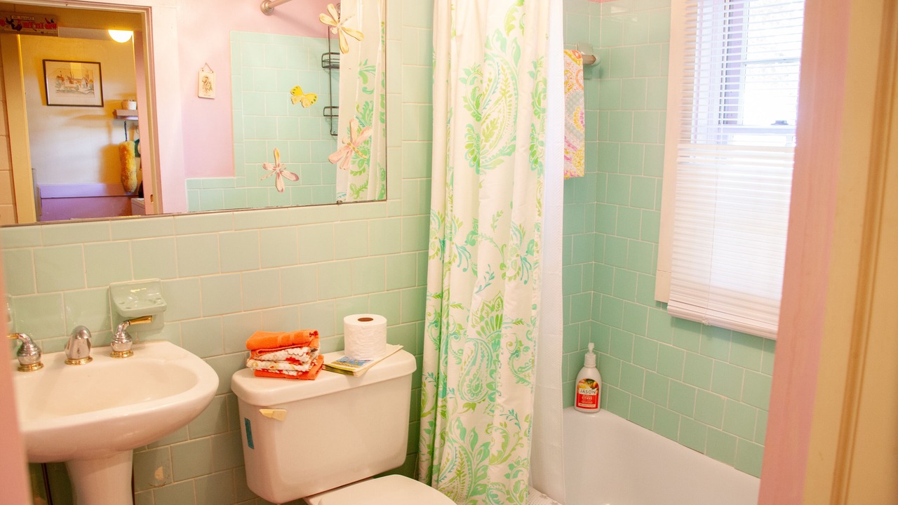 Photo of Bathroom in Cobham