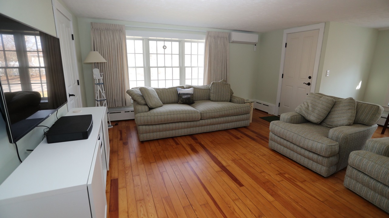 Photo of Livingroom in Falmouth