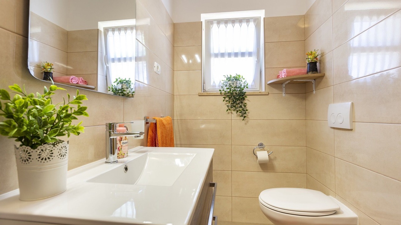 Photo of Bathroom in Muzini