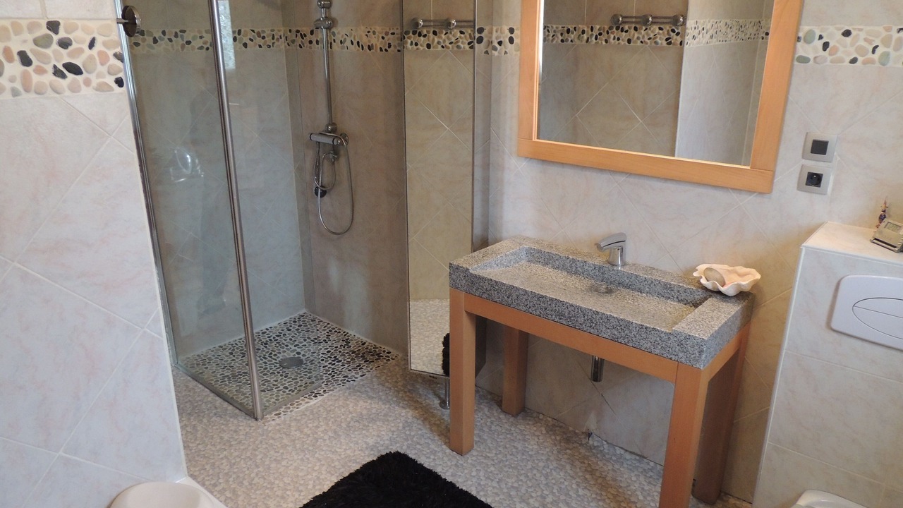 Photo of Bathroom in Crestet