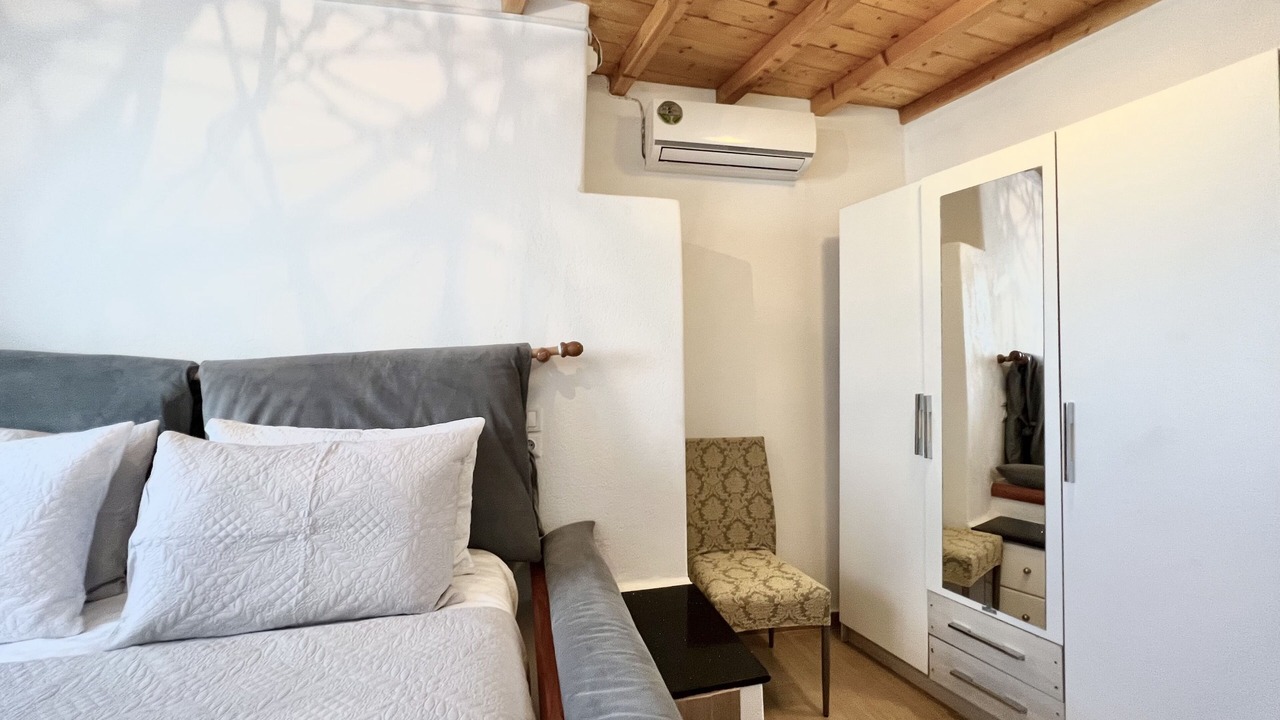 Photo of Bedroom in Mykonos Town