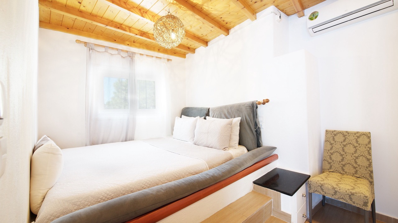Photo of Bedroom in Mykonos Town