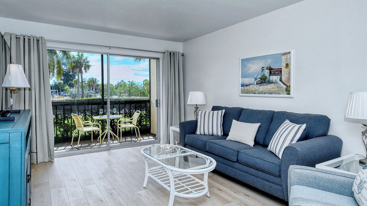 Photo of Livingroom in Siesta Key
