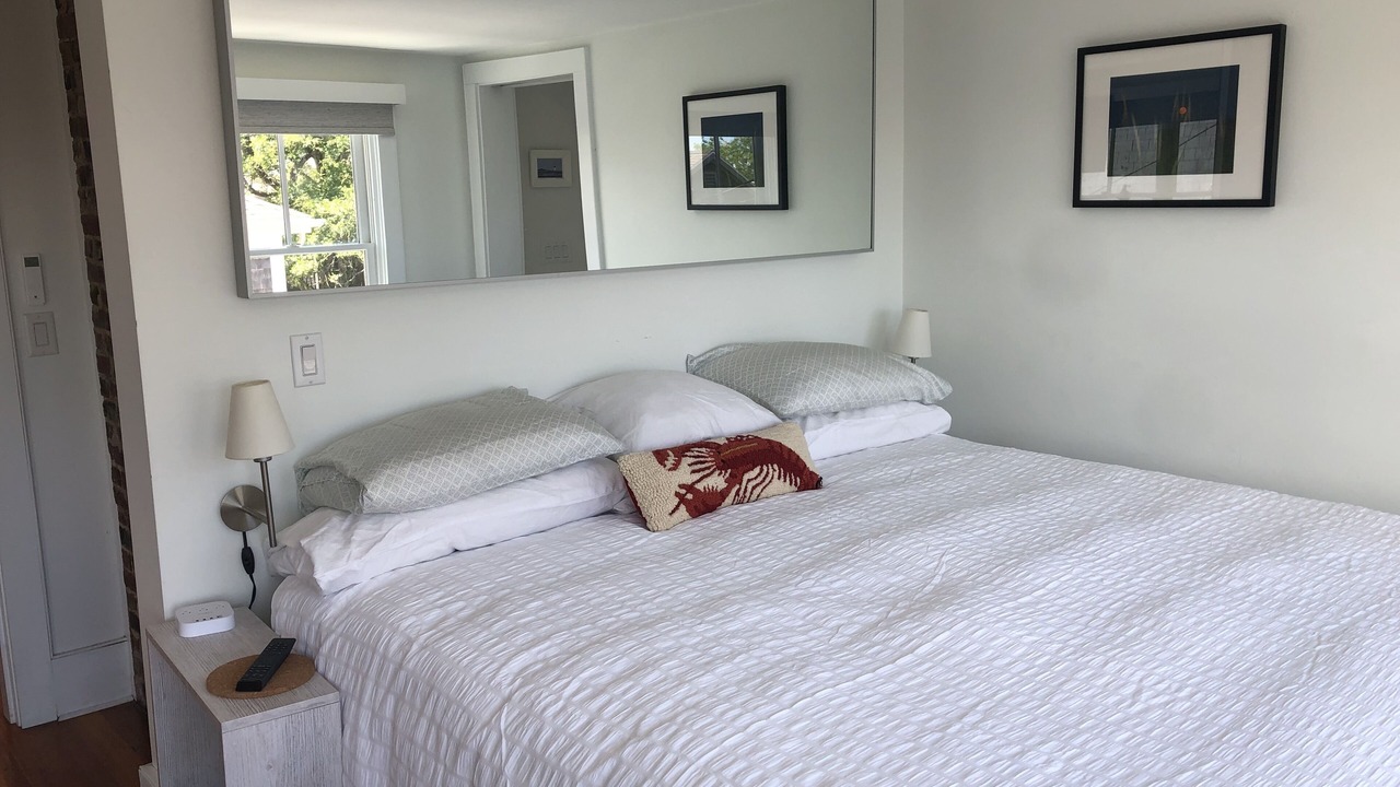 Photo of Bedroom in Commercial Street