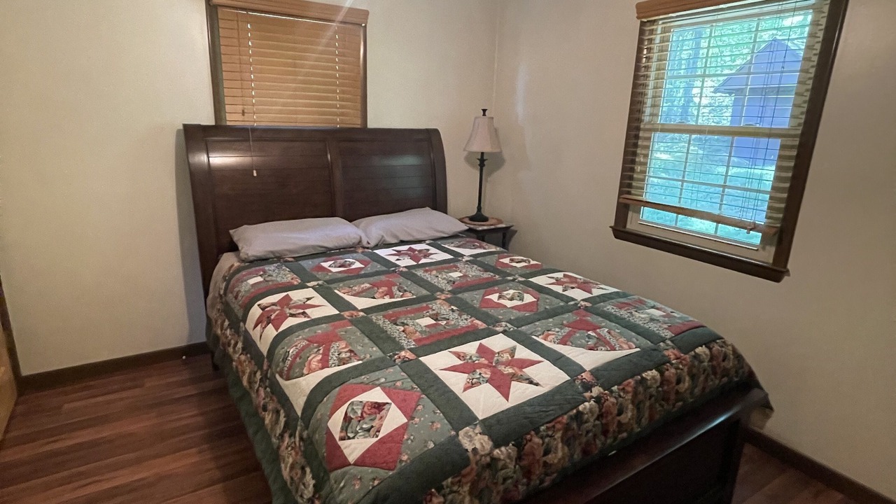 Photo of Bedroom in Luray