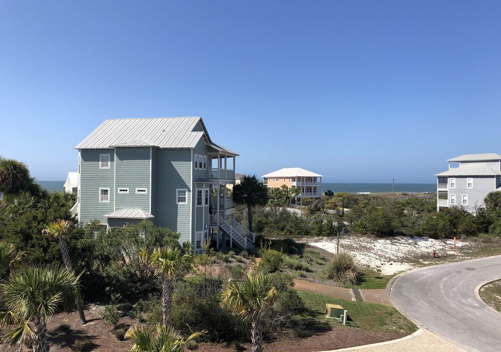 Photo of Patio Balcony in Seagrass