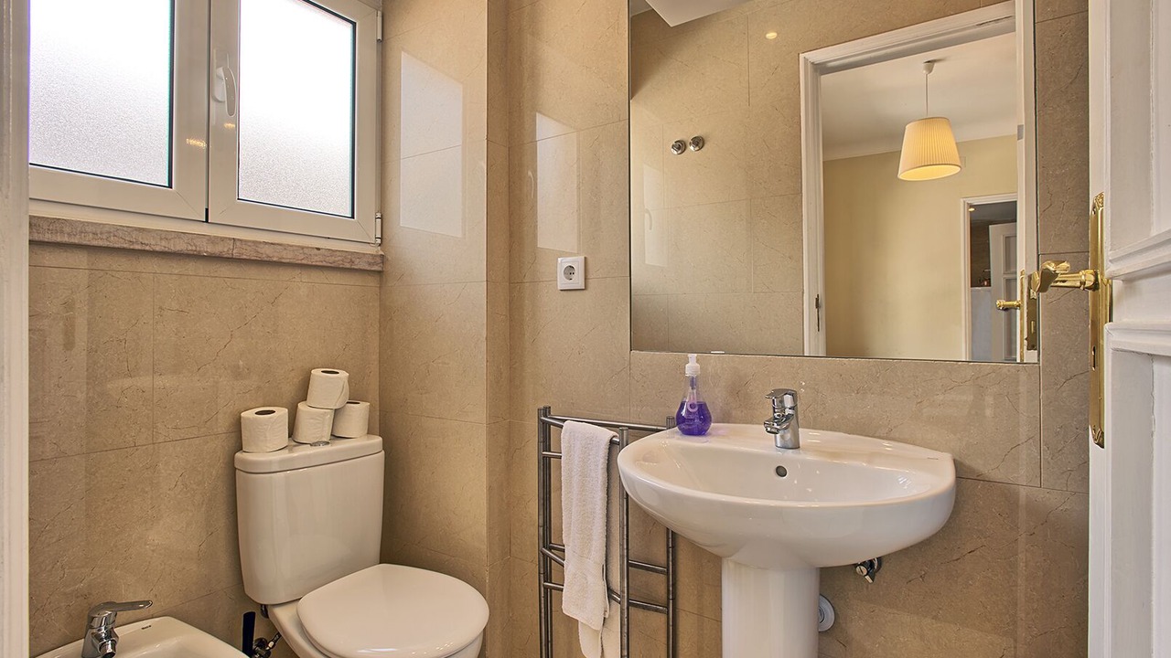 Photo of Bathroom in Sao Jorge de Arroios