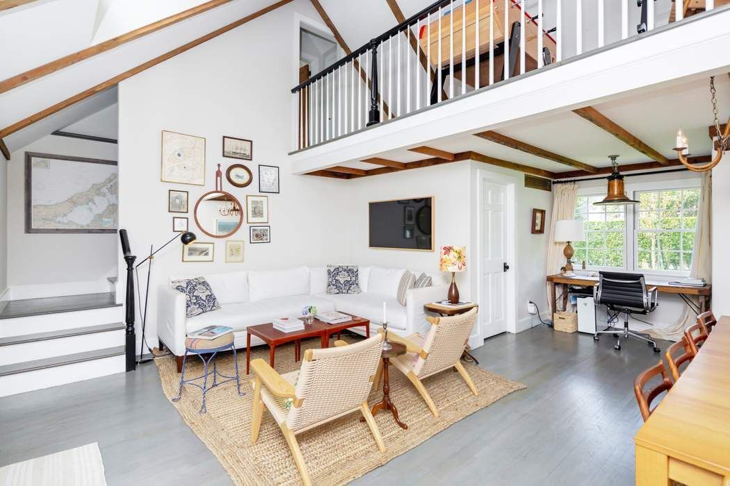 Photo of Livingroom in Sag Harbor