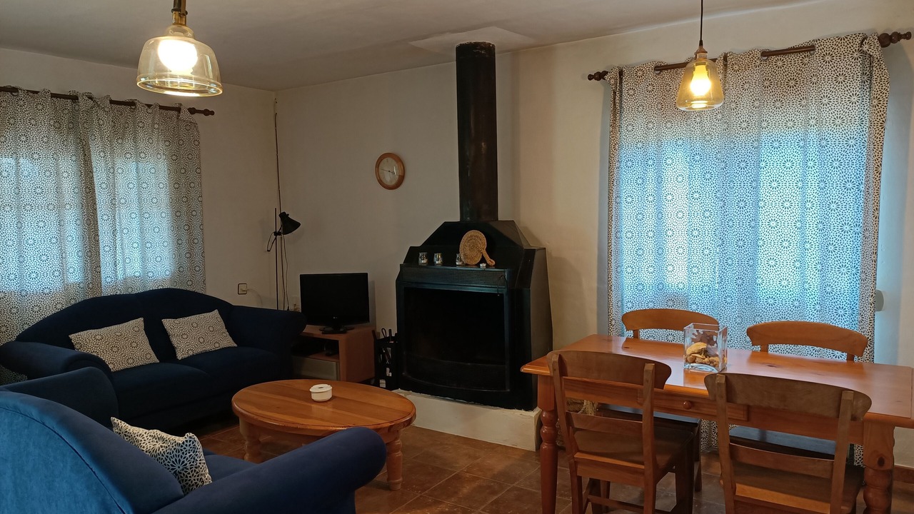 Photo of Livingroom in Salinas
