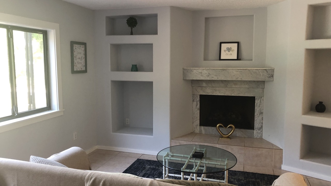 Photo of Bedroom in Trailer Estates