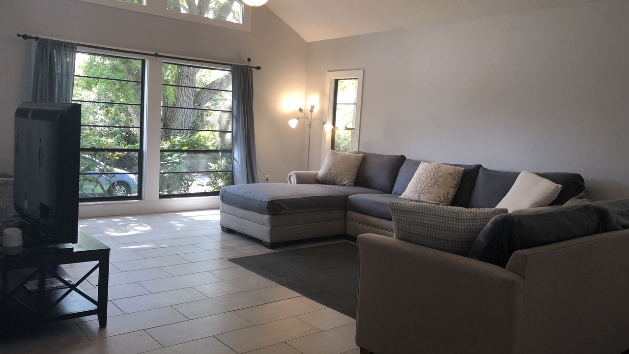 Photo of Livingroom in Trailer Estates