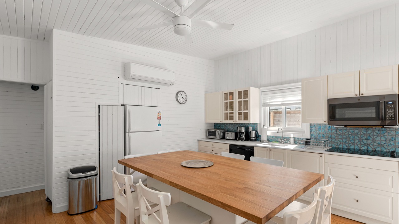 Photo of Kitchen in Ocean Bay Park
