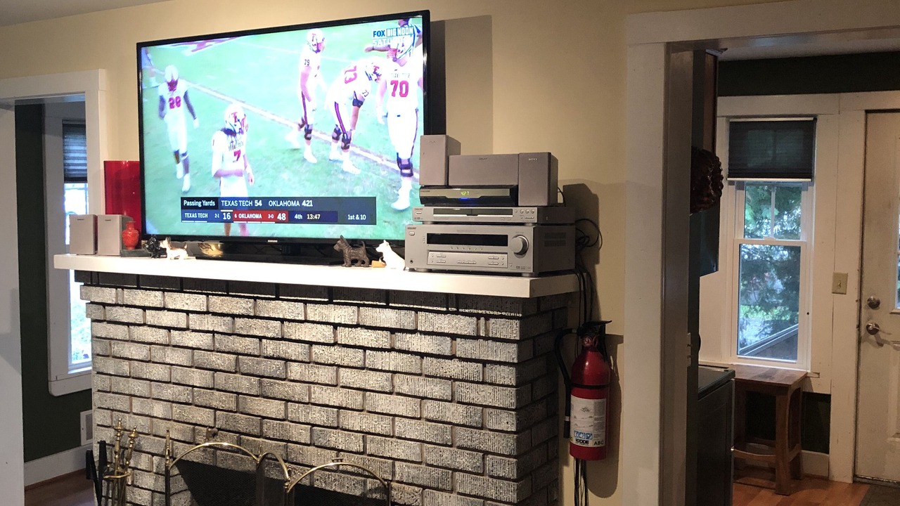 Photo of Livingroom in East Aurora