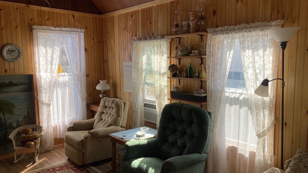Photo of Livingroom in Thousand Island Park