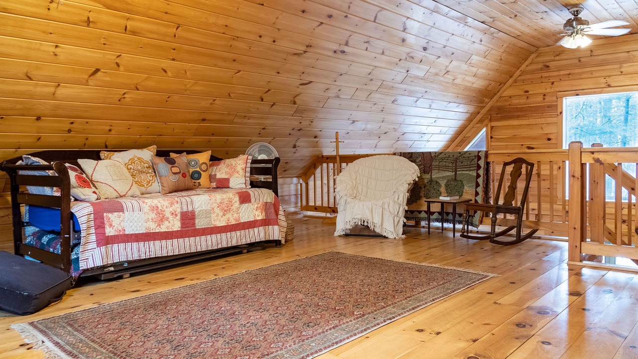 Photo of Bedroom in Jay