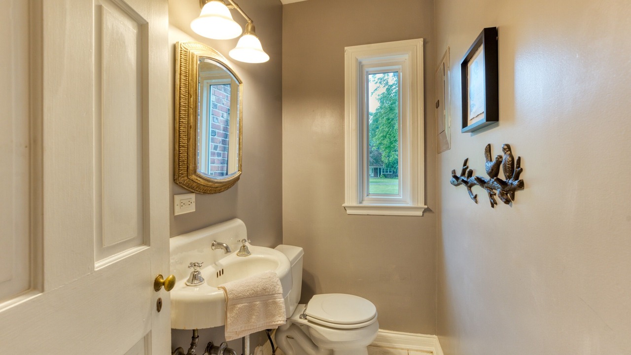 Photo of Bathroom in Town of Owasco