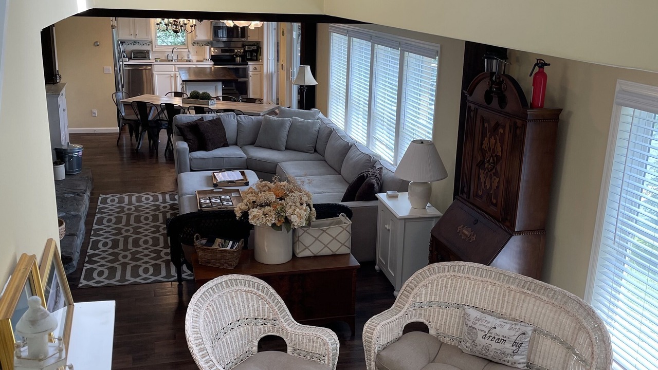 Photo of Livingroom in Copake Lake