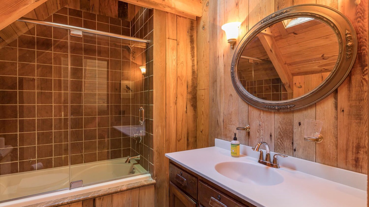 Photo of Bathroom in Clinton Corners