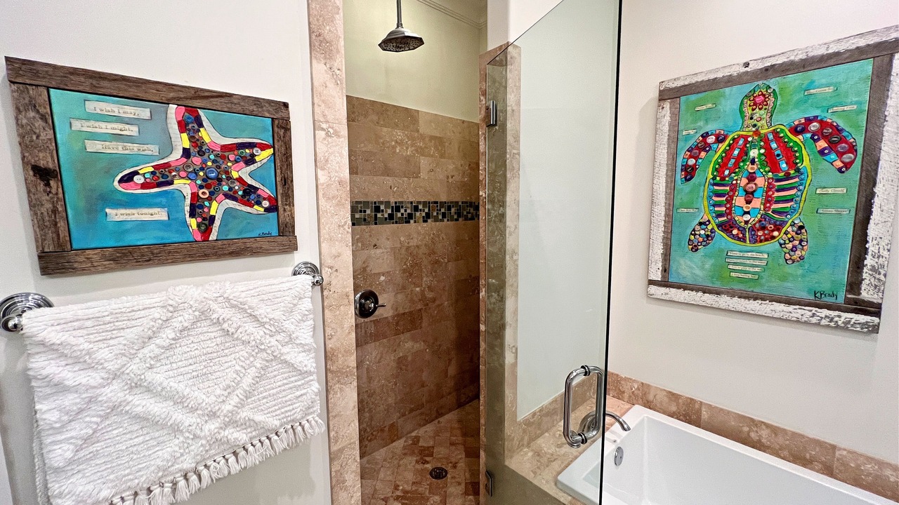 Photo of Bathroom in Lakeside at Blue Mountain Beach