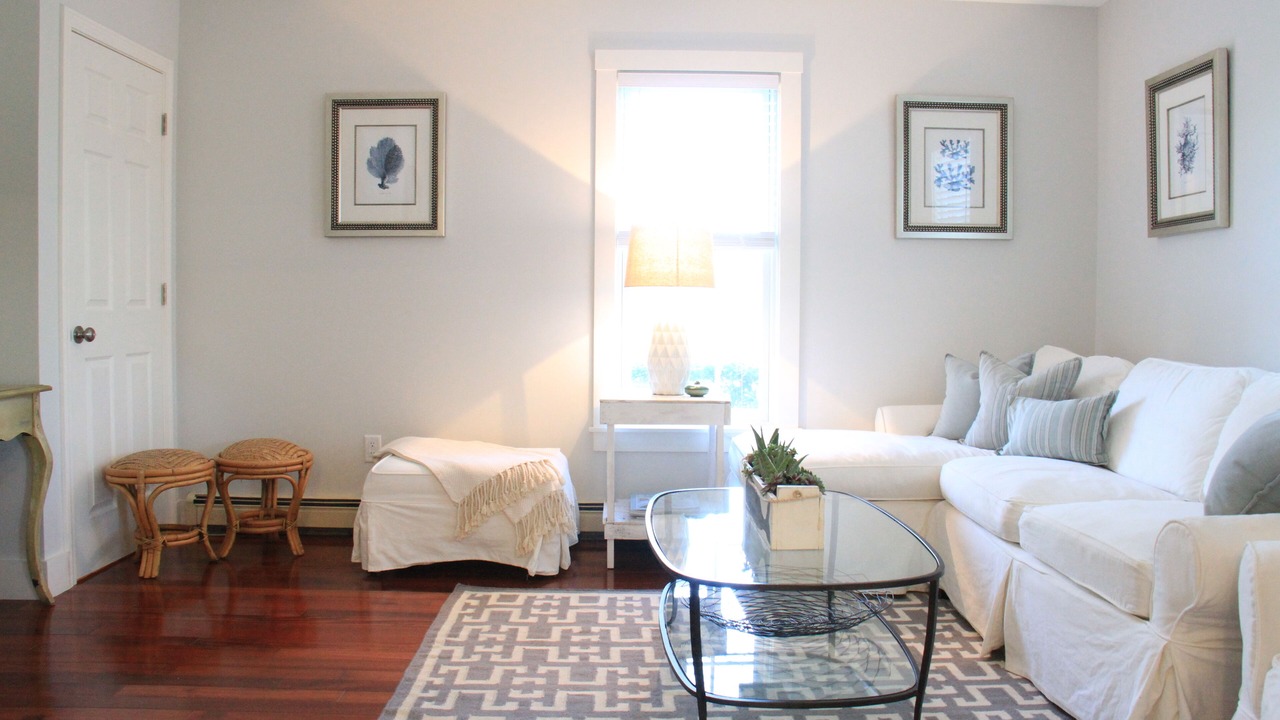 Photo of Livingroom in Nantucket Town