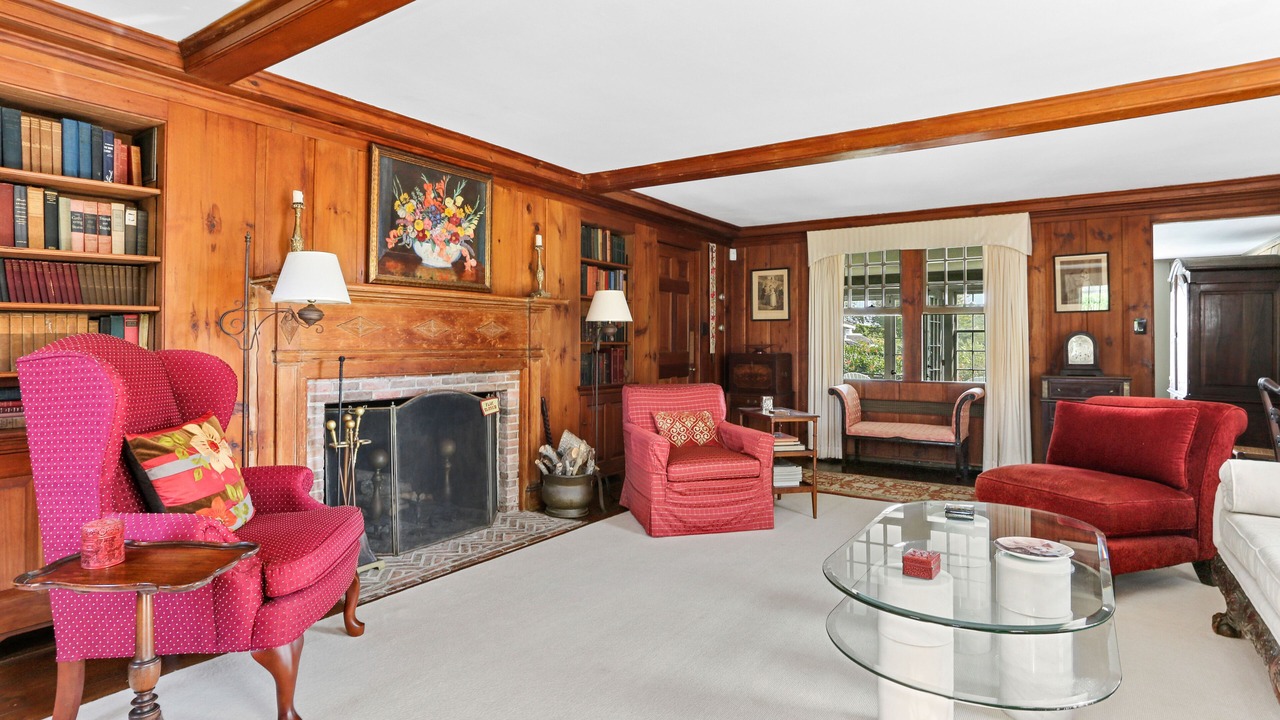 Photo of Livingroom in Chatham