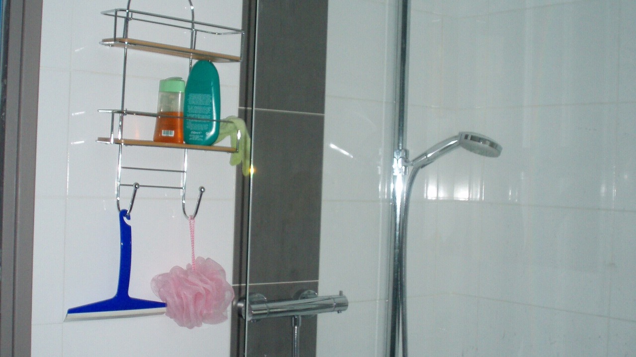 Photo of Bathroom in Plevenon