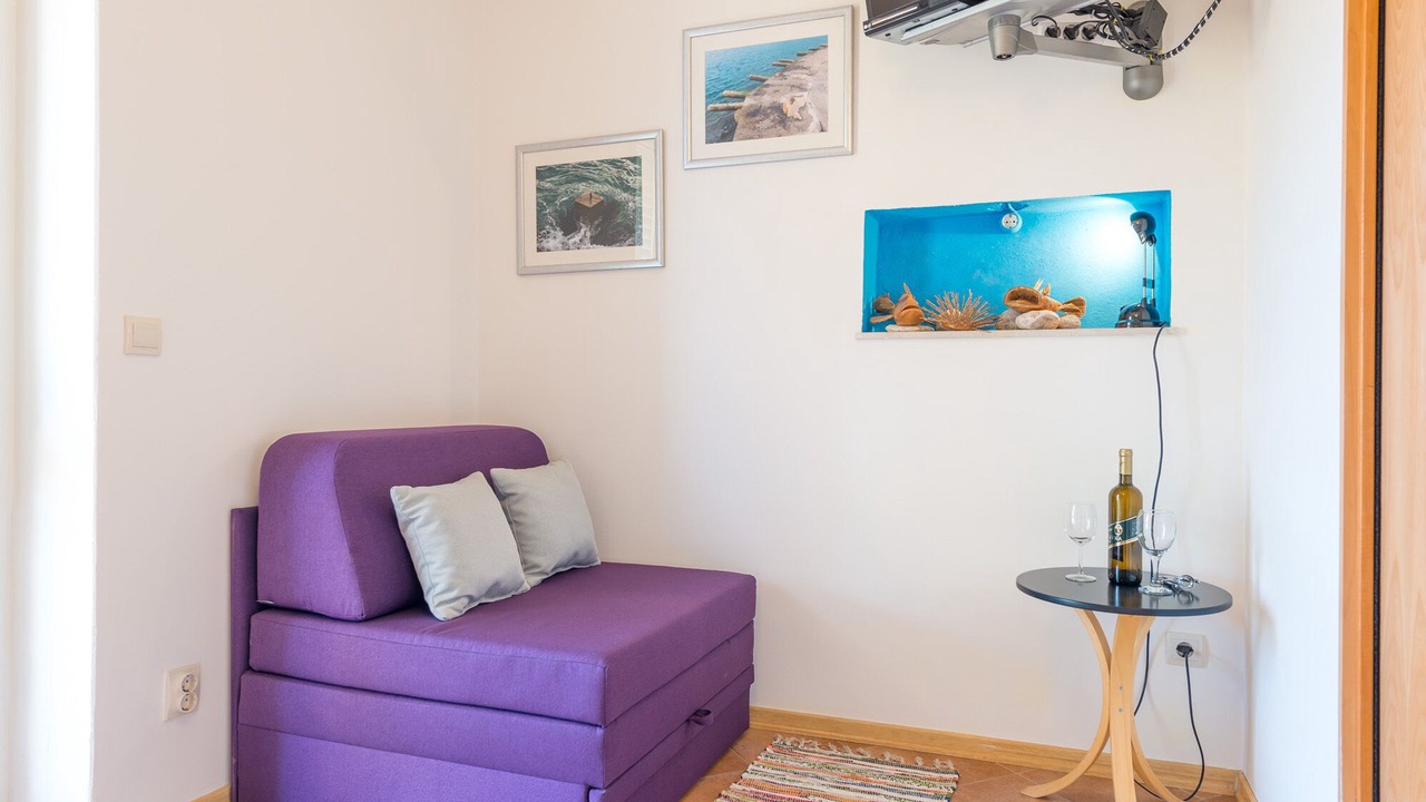 Photo of Livingroom in Pile